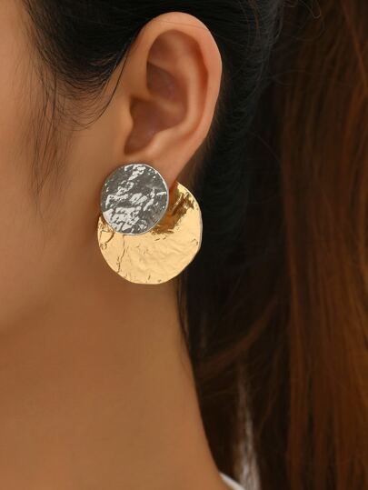 1Pair of Two Tone Round Design Earring Jackets