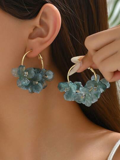 1pair Simple Exaggerated Geometric 3d Flower Earrings