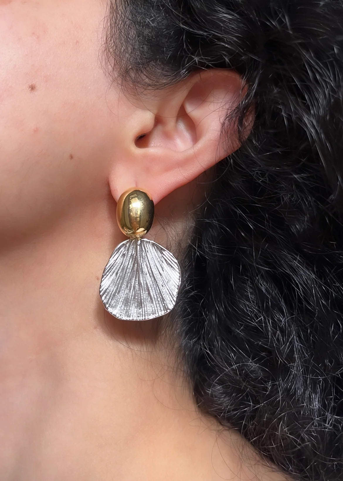 1Pair Dangle Shell Earring